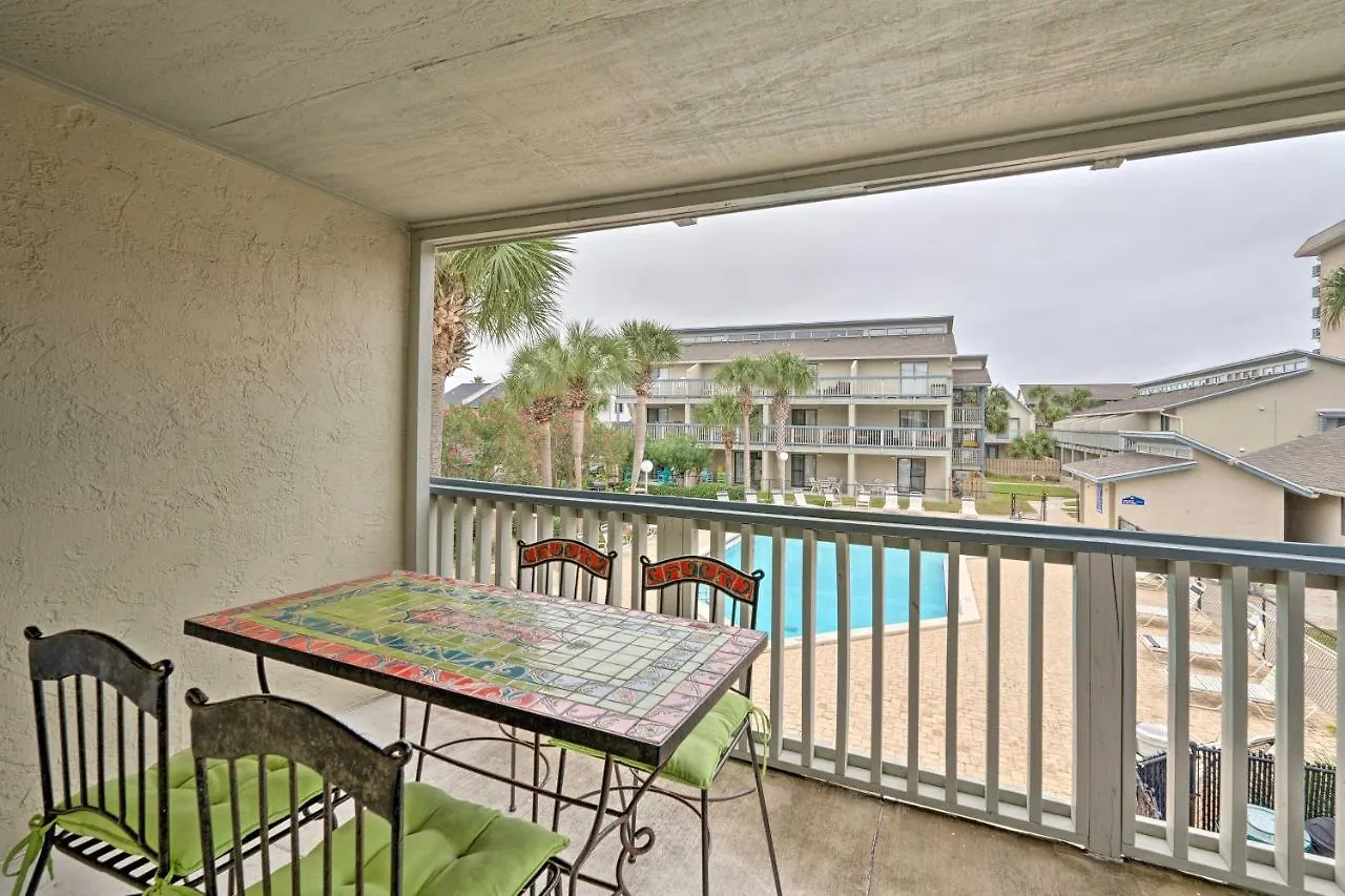 Convenient Pcb Condo With Pool Access Walk To Beach Panama City Beach